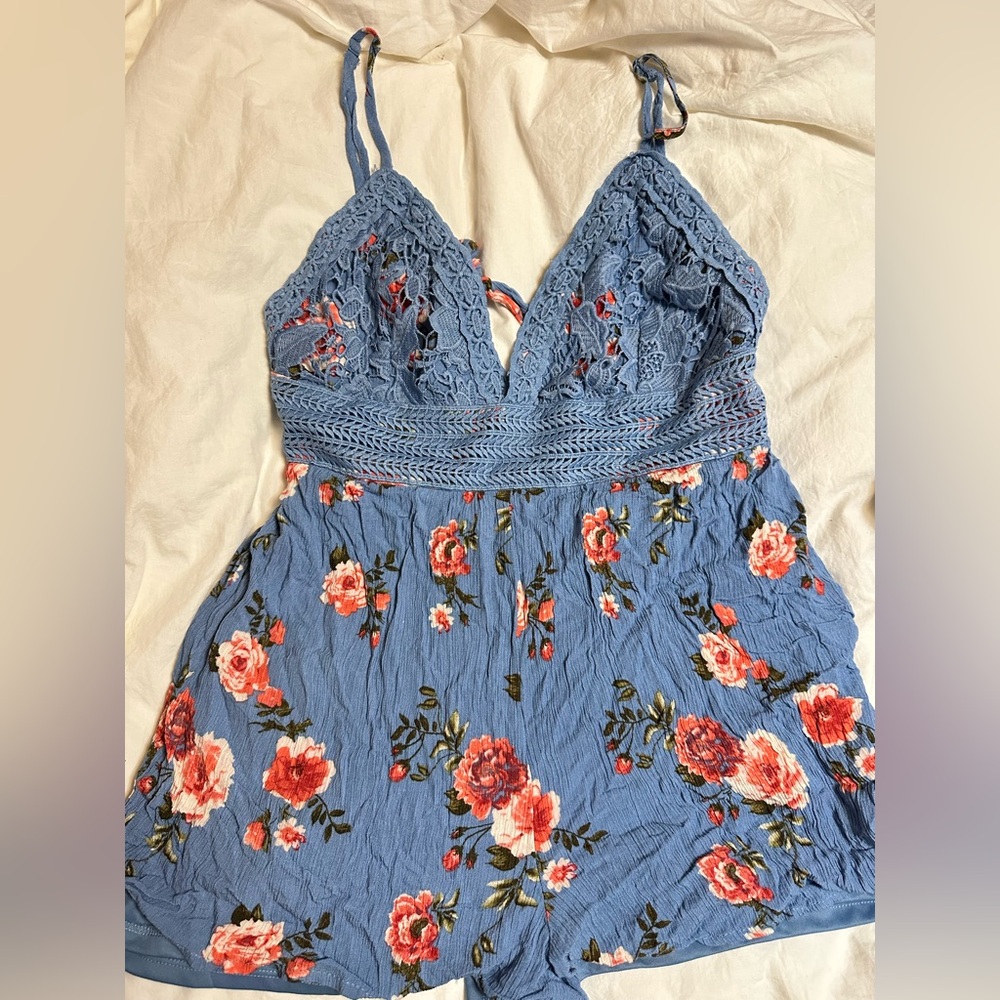 Floral romper - Picture 1 of 5